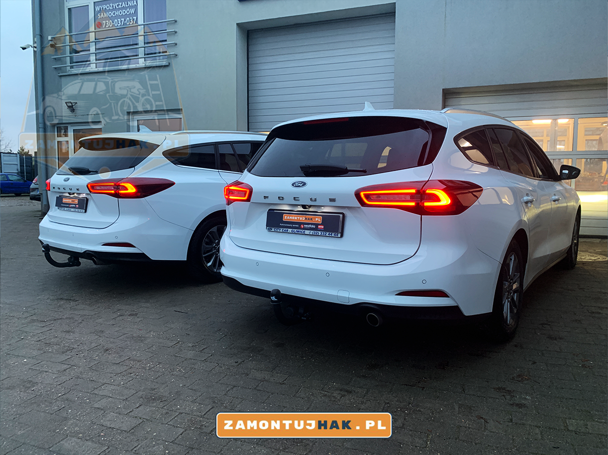 montaż haka poznań